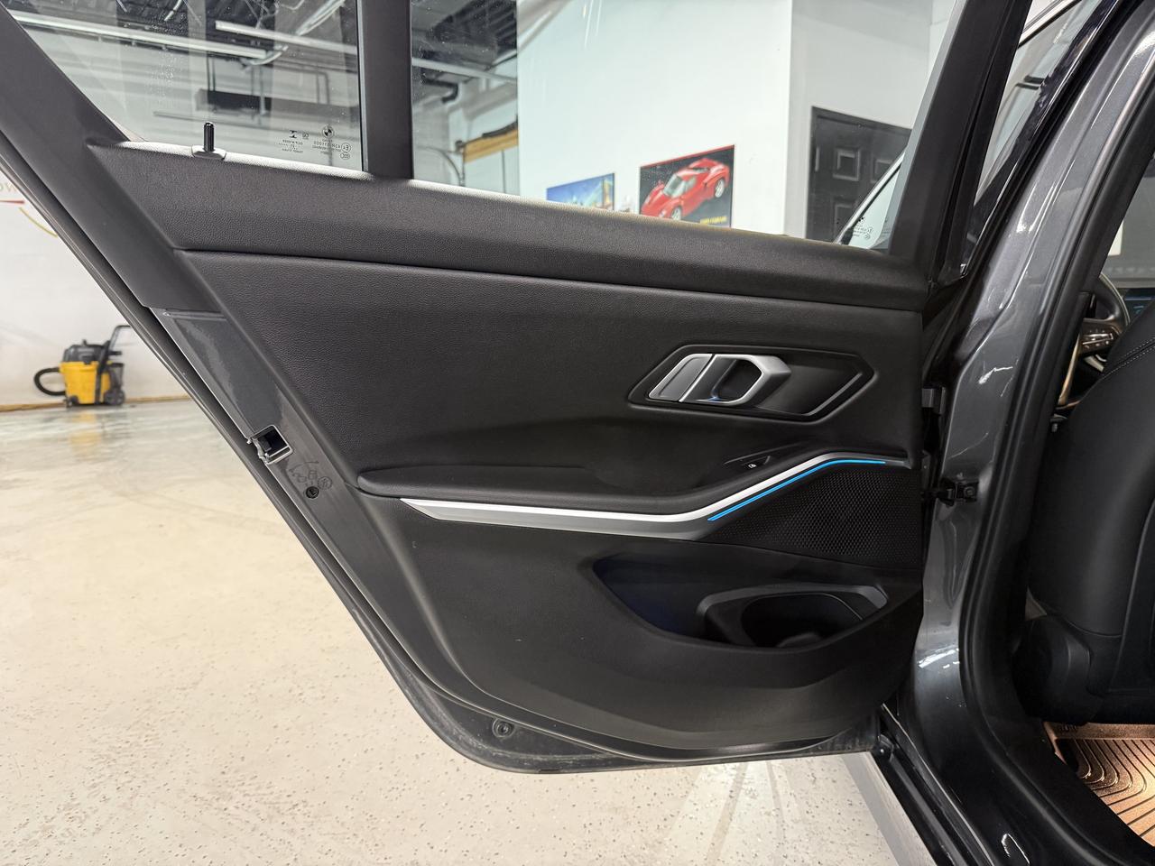 2022 BMW 3 Series 330e l Hybrid l Plug In l Bmw Hybrid Warranty Photo
