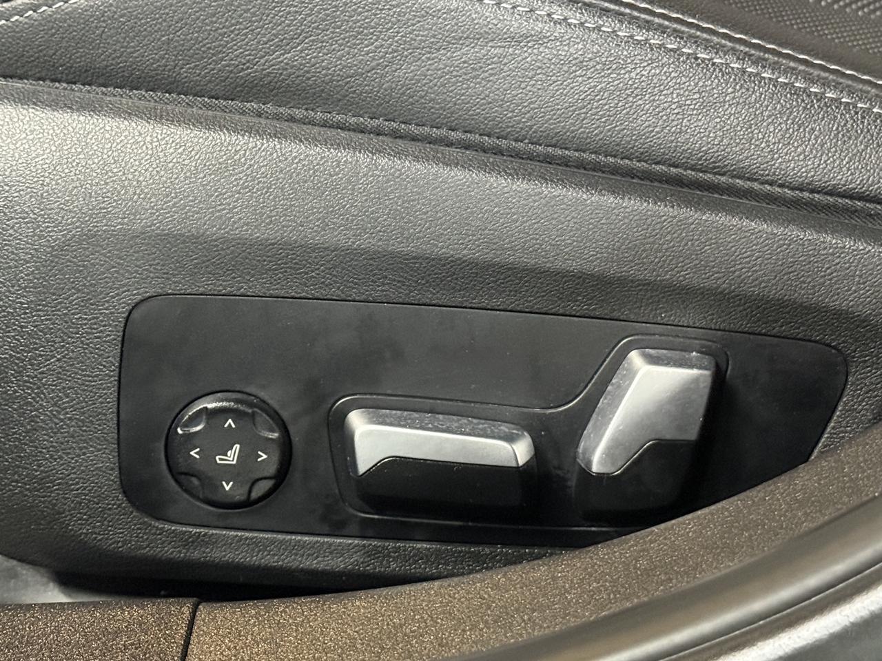 2022 BMW 3 Series 330e l Hybrid l Plug In l Bmw Hybrid Warranty Photo