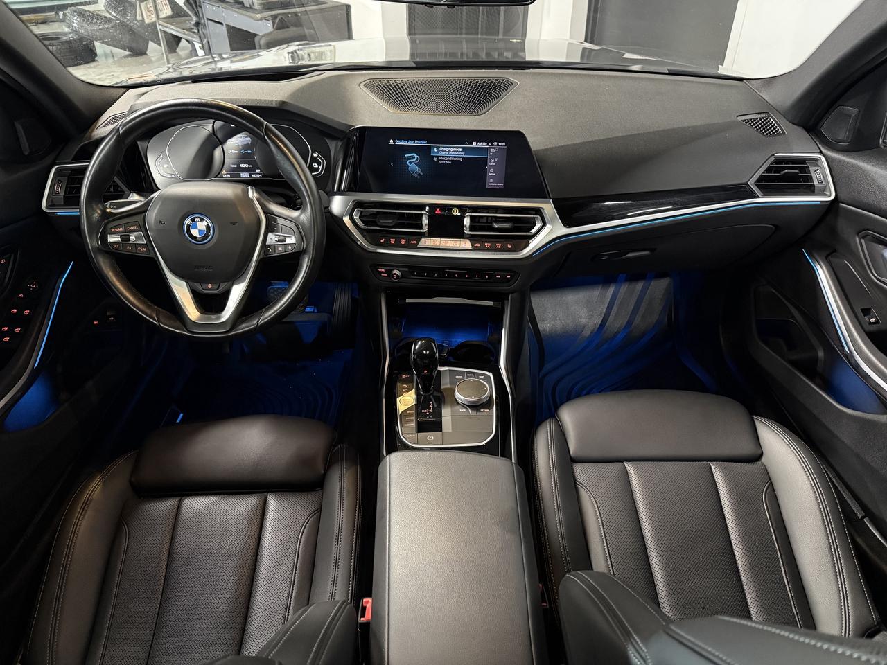 2022 BMW 3 Series 330e l Hybrid l Plug In l Bmw Hybrid Warranty Photo