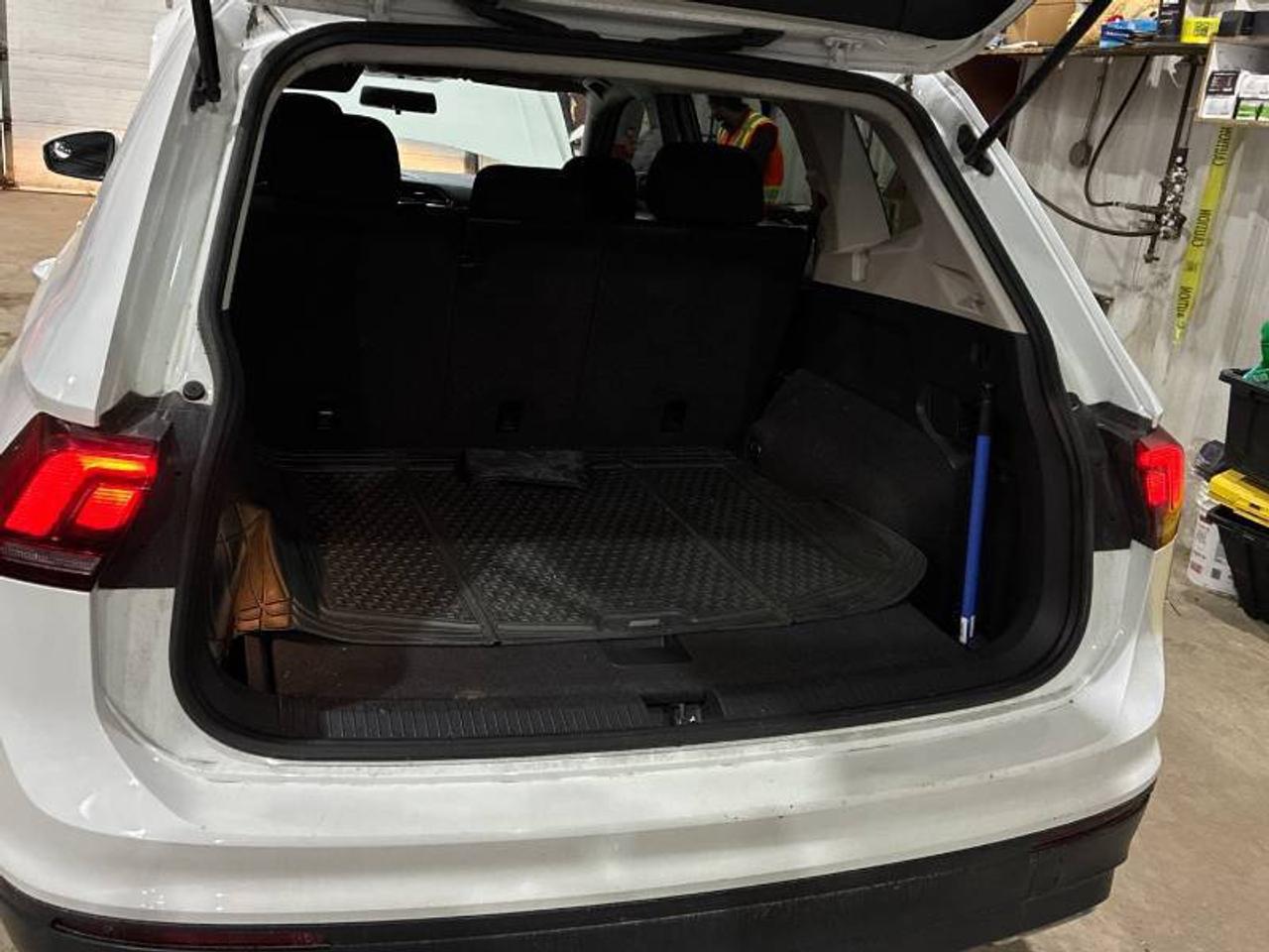 2019 Volkswagen Tiguan No Accidents l Trendline l 4Motion l AWD l 2.0TFSI Photo