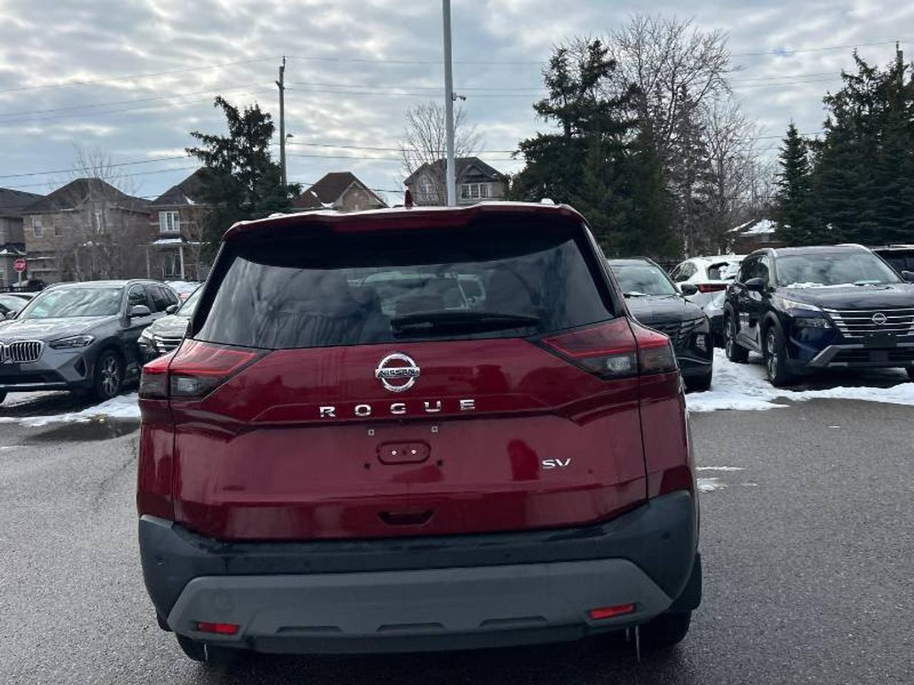 2021 Nissan Rogue No Accidents l SV l FWD l Panoramic Roof l  360Cam Photo