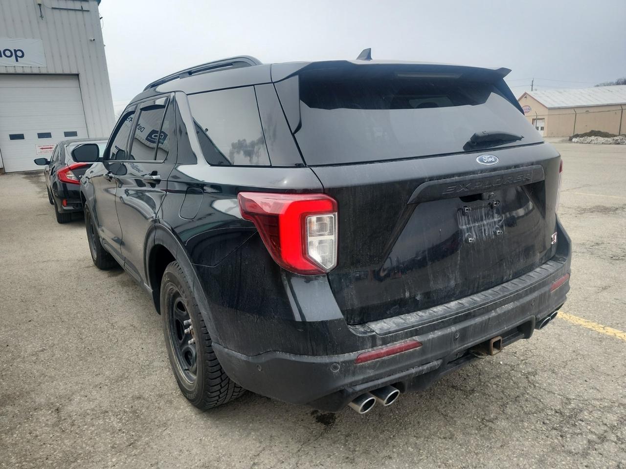 2020 Ford Explorer No Accident l ST l AWD l 400HP l Ford Perf Pkg Photo3