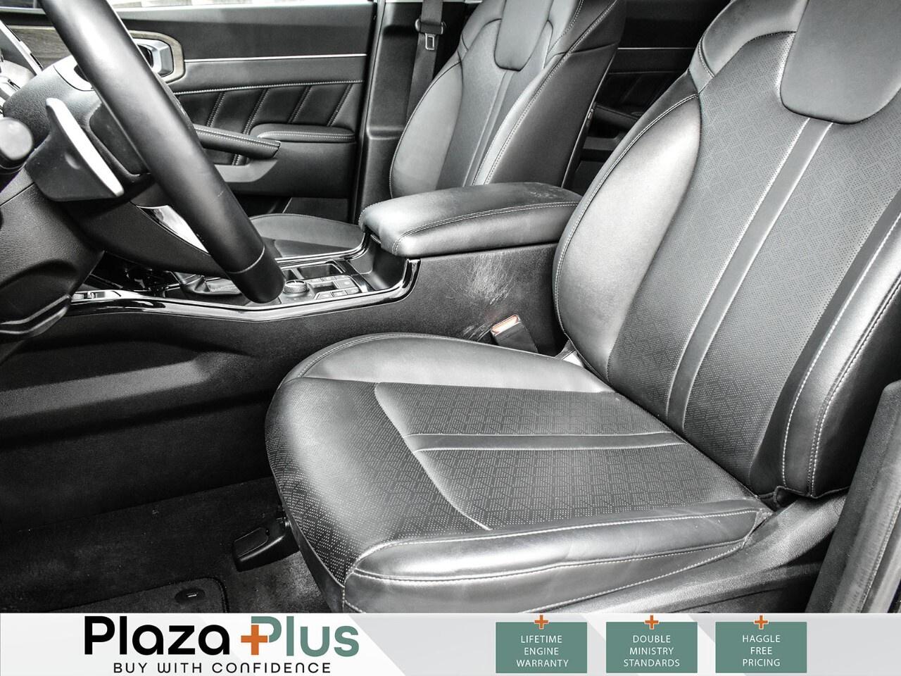 2022 Kia Sorento EX 3RD Row Seating   Loaded   Summer AND Winter Ti Photo