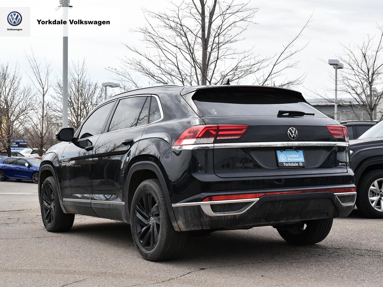 2022 Volkswagen Atlas Cross Sport  Photo