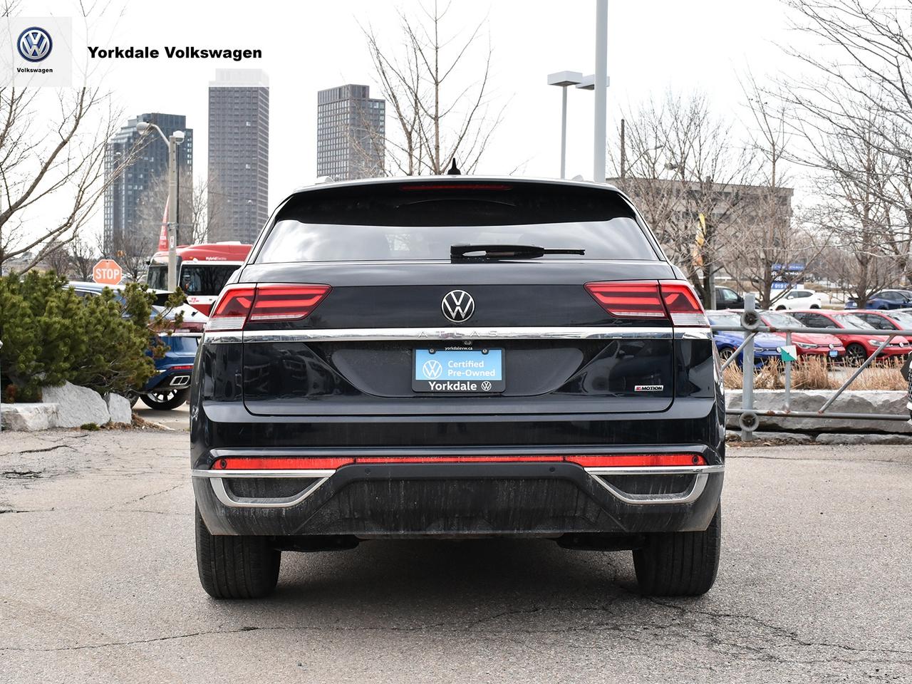 2022 Volkswagen Atlas Cross Sport  Photo