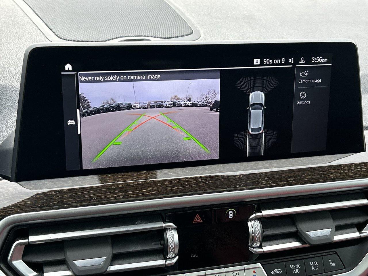 2022 BMW X4 Low KMS Remote Start Red Leather Photo