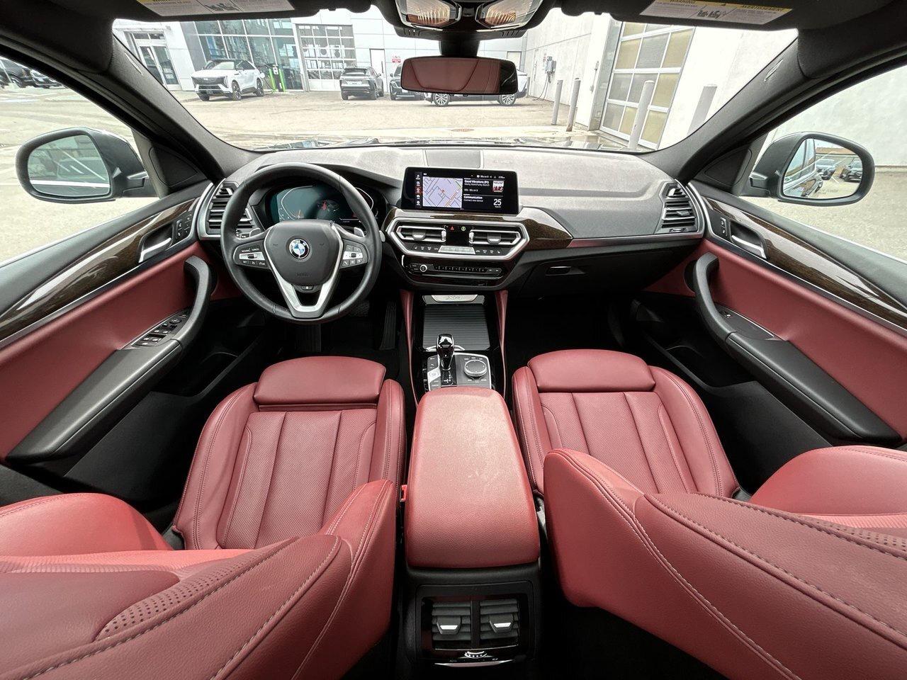 2022 BMW X4 Low KMS Remote Start Red Leather Photo