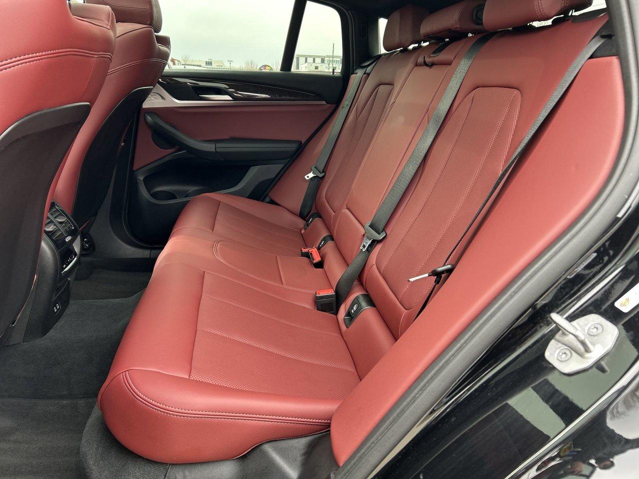 2022 BMW X4 Low KMS Remote Start Red Leather Photo