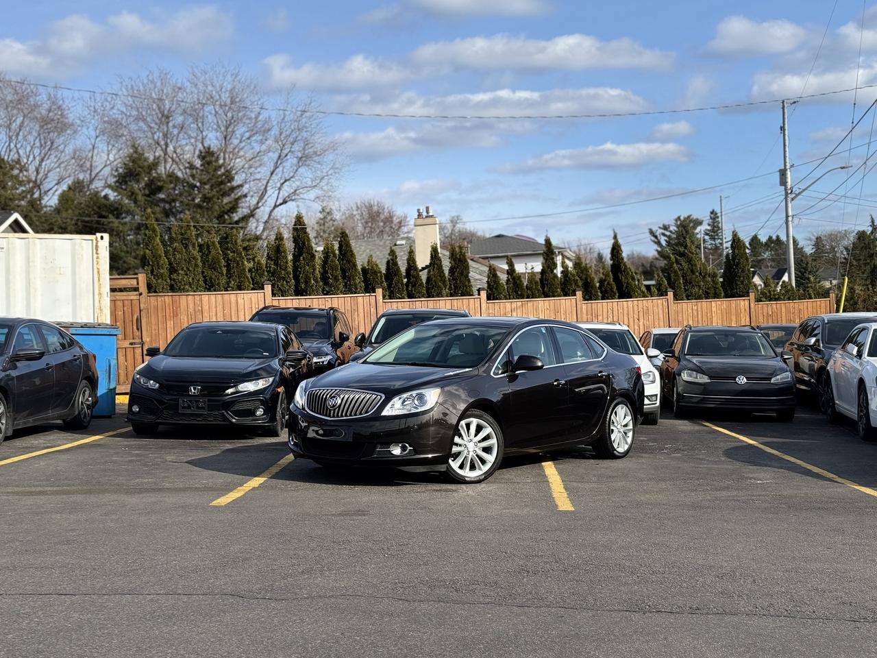 2015 Buick Verano Leather Group   LOW KMS! Photo0