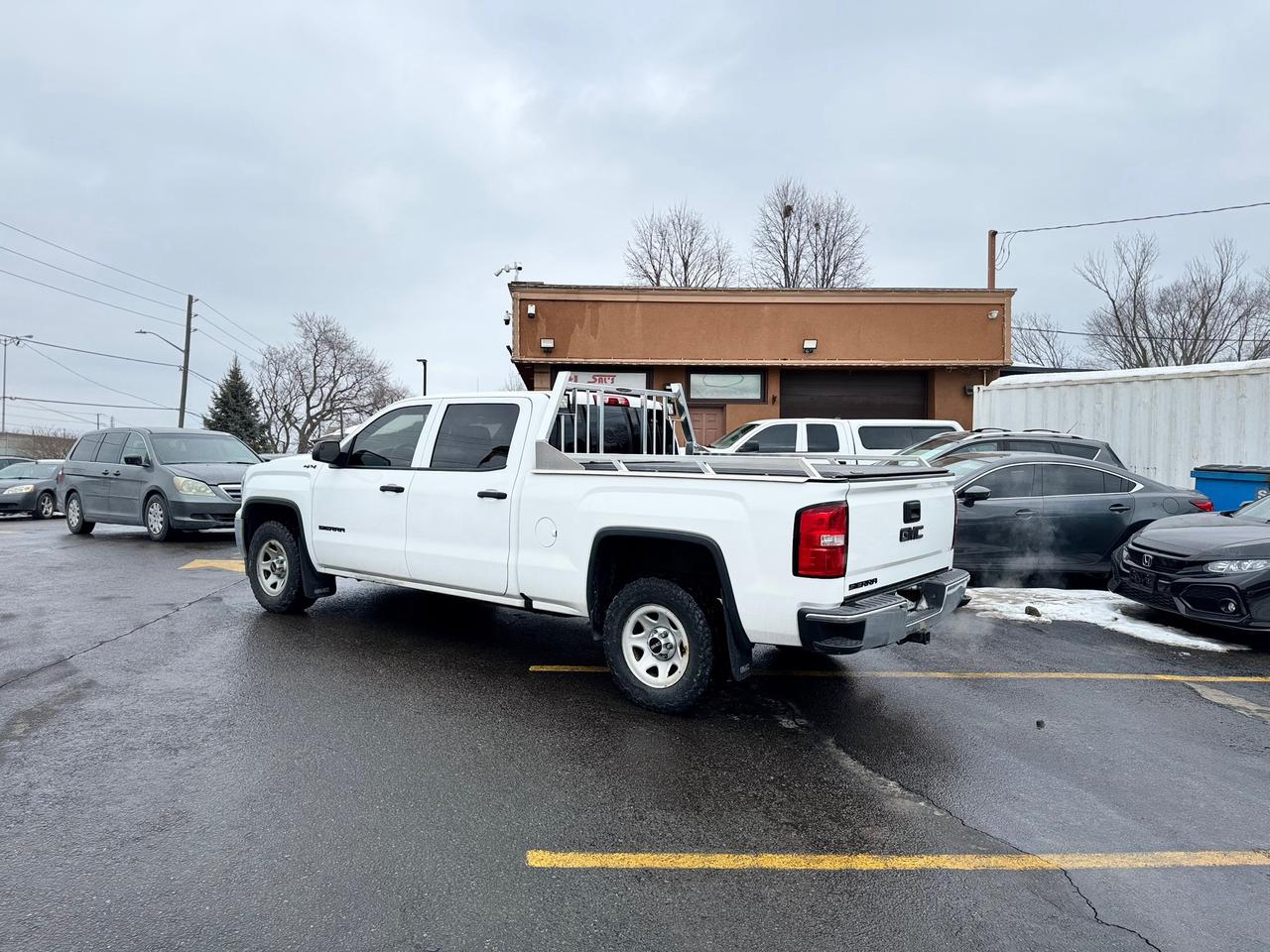 2017 GMC Sierra 1500 4WD Crew Cab 153.0 Photo4