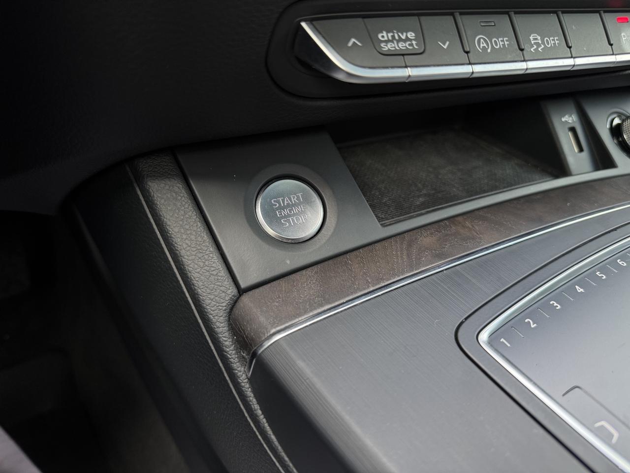 2018 Audi Q5 2.0 TFSI quattro Progressiv S tronic Photo