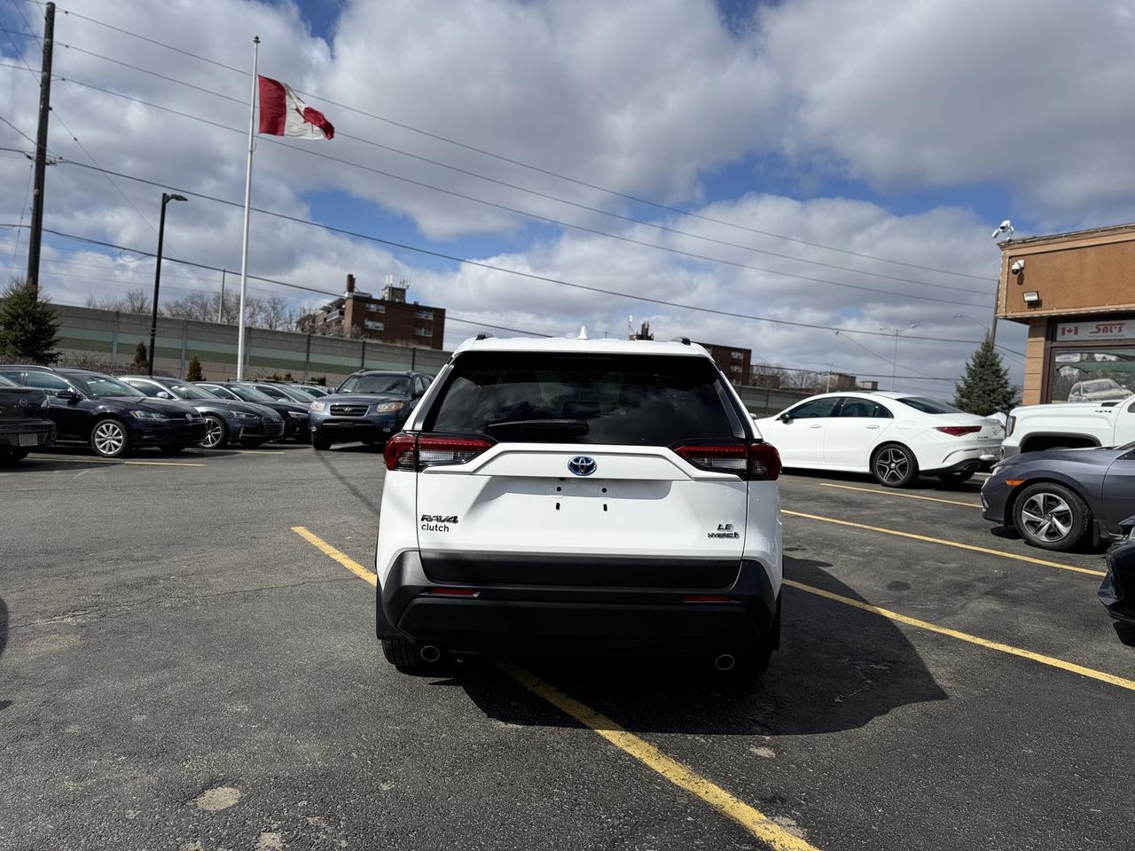 2019 Toyota RAV4 AWD Hybrid   Lthr   Low KMS Photo