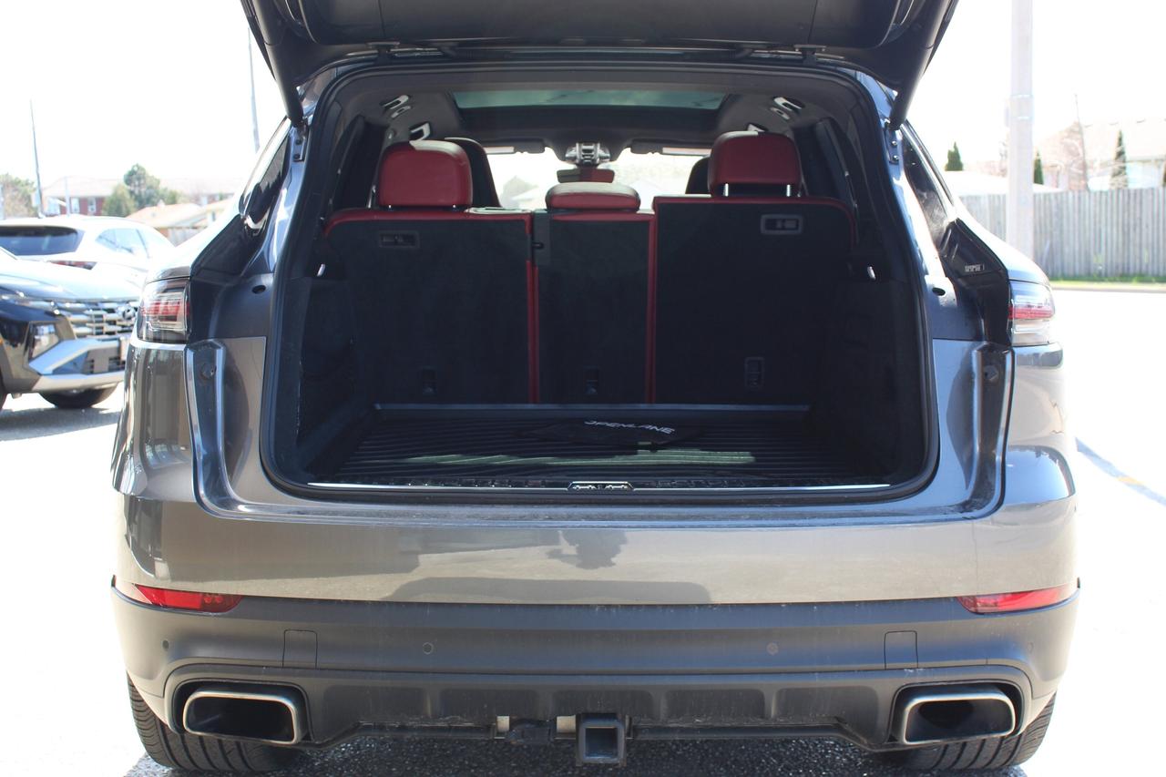2021 Porsche Cayenne Premium Package Plus, No Accidents, Fully loaded Photo