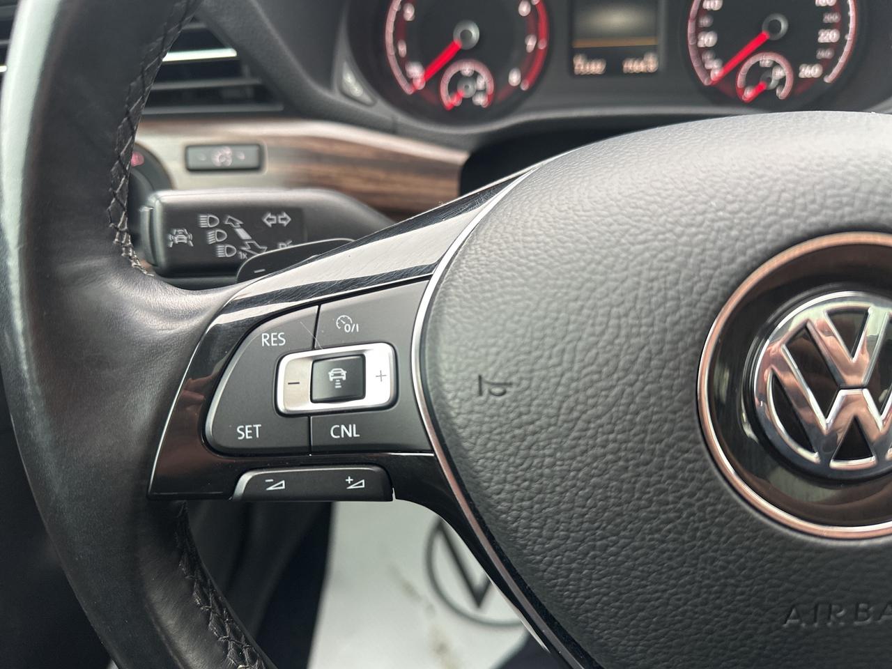 2020 Volkswagen Passat Execline Auto Photo