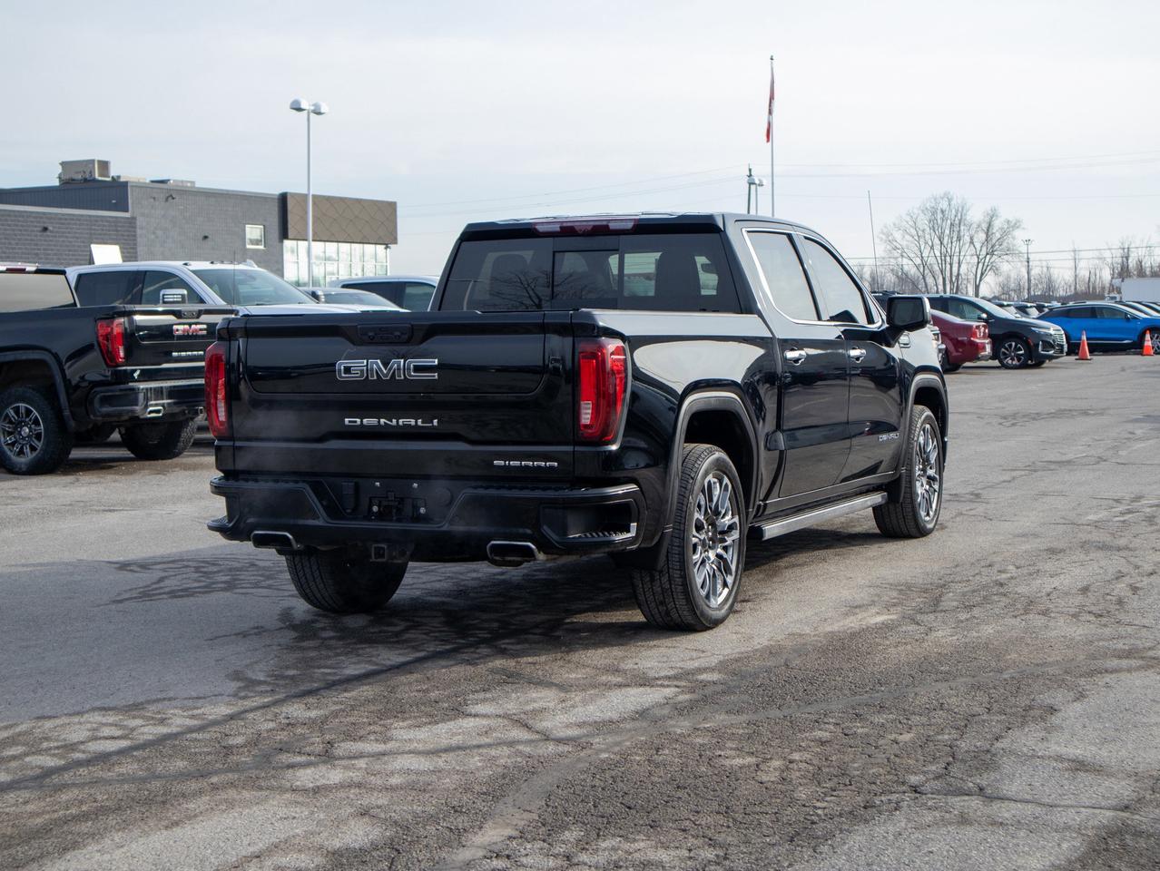 2023 GMC Sierra 1500 Denali Ultimate Photo