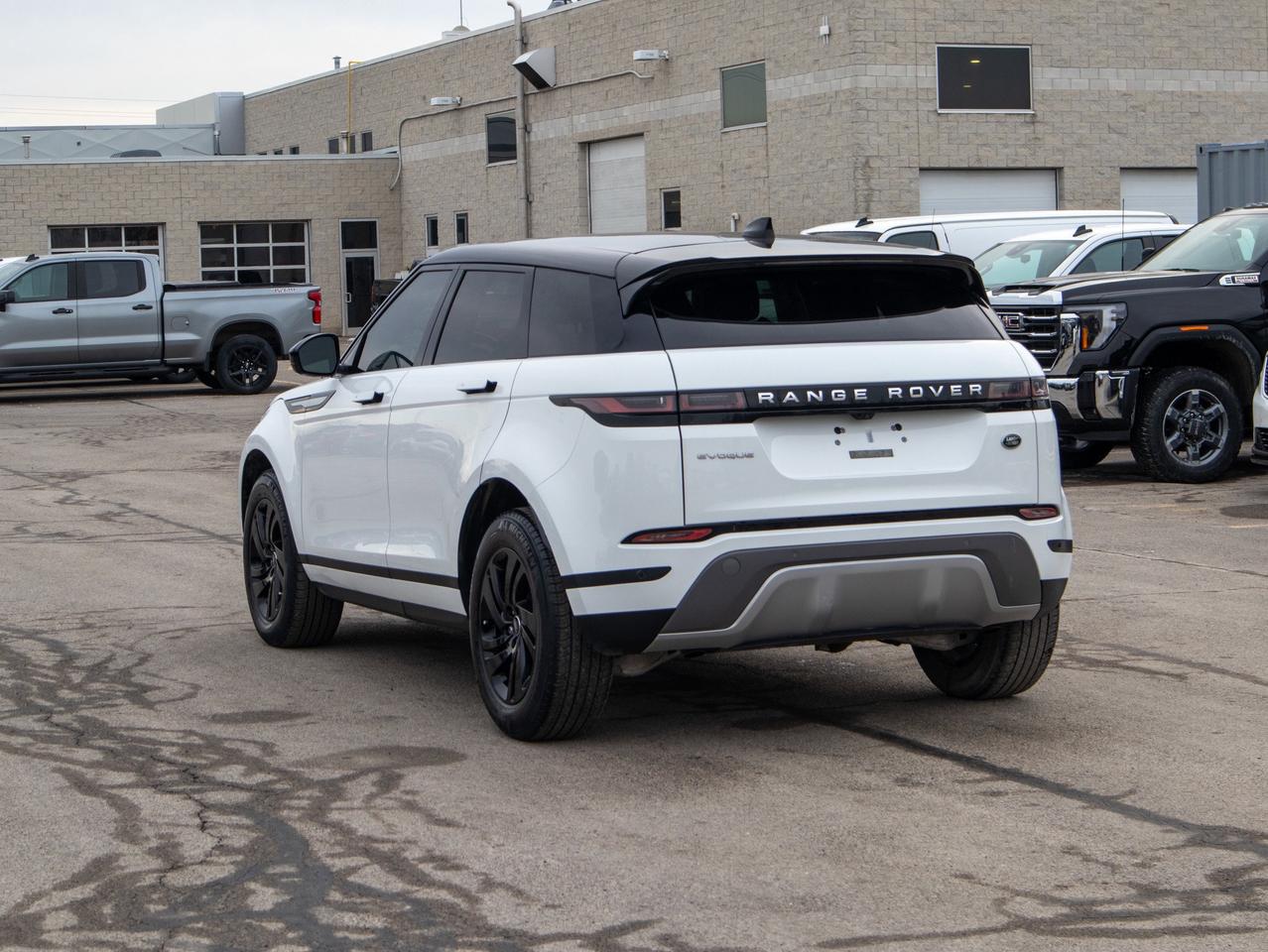 2023 Land Rover Range Rover Evoque S - Remote Trunk Release   Heated Steering Photo