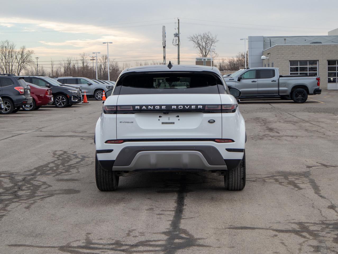 2023 Land Rover Range Rover Evoque S - Remote Trunk Release   Heated Steering Photo
