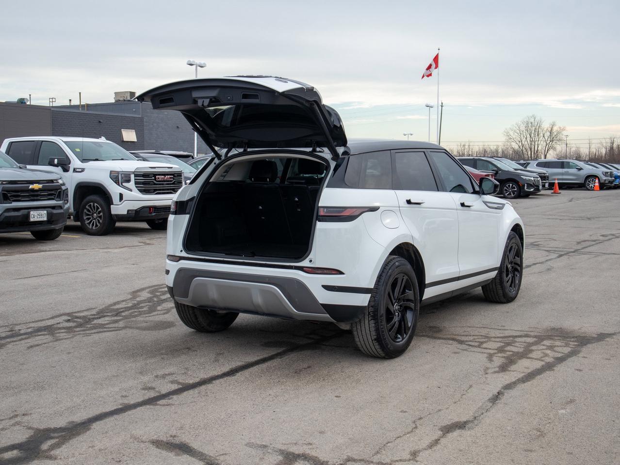 2023 Land Rover Range Rover Evoque S - Remote Trunk Release   Heated Steering Photo