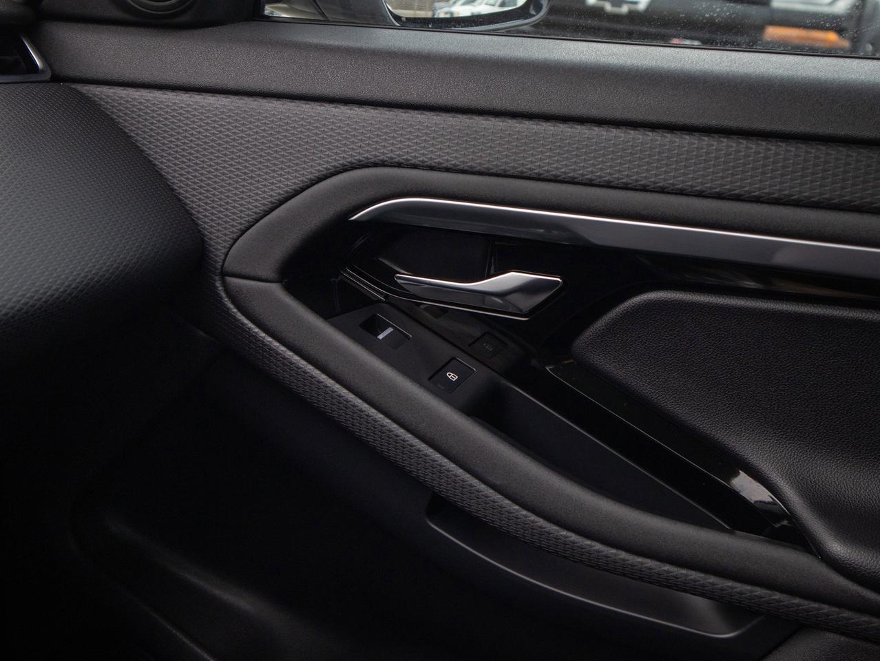 2023 Land Rover Range Rover Evoque S - Remote Trunk Release   Heated Steering Photo