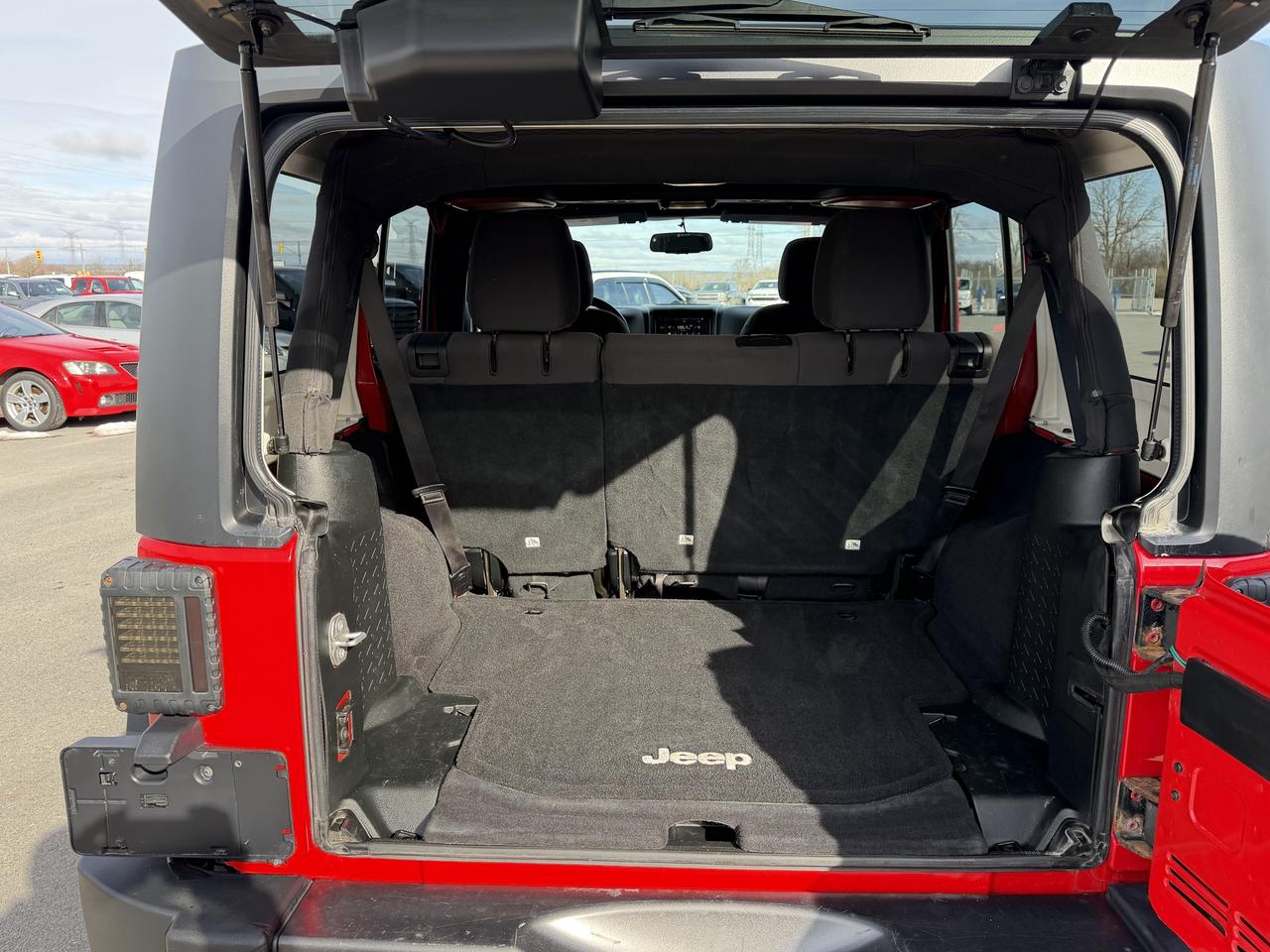 2017 Jeep WRANGLER UNLIMITED 4WD 4 DOOR Photo