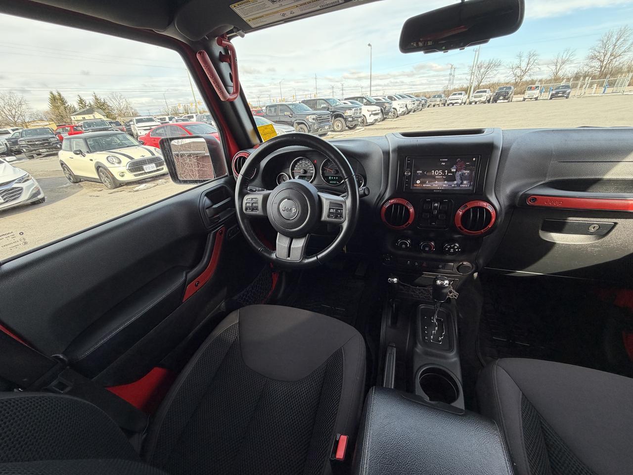 2017 Jeep WRANGLER UNLIMITED 4WD 4 DOOR Photo