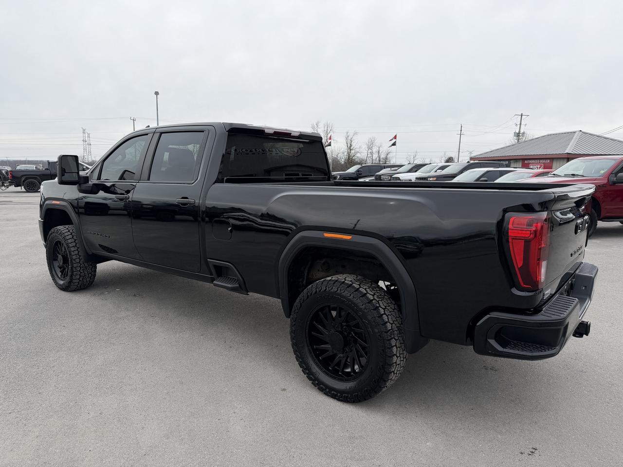 2022 GMC SIERRA 2500HD CREW LONG BOX LEVEL/WHEEL/TIRE PKG!! Photo4