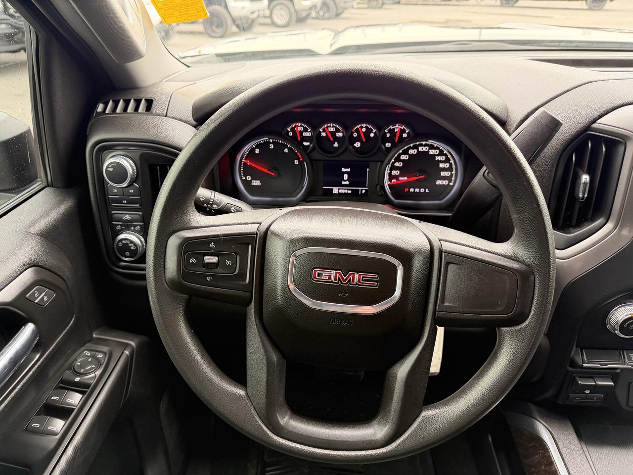 2022 GMC SIERRA 2500HD CREW LONG BOX LEVEL/WHEEL/TIRE PKG!! Photo