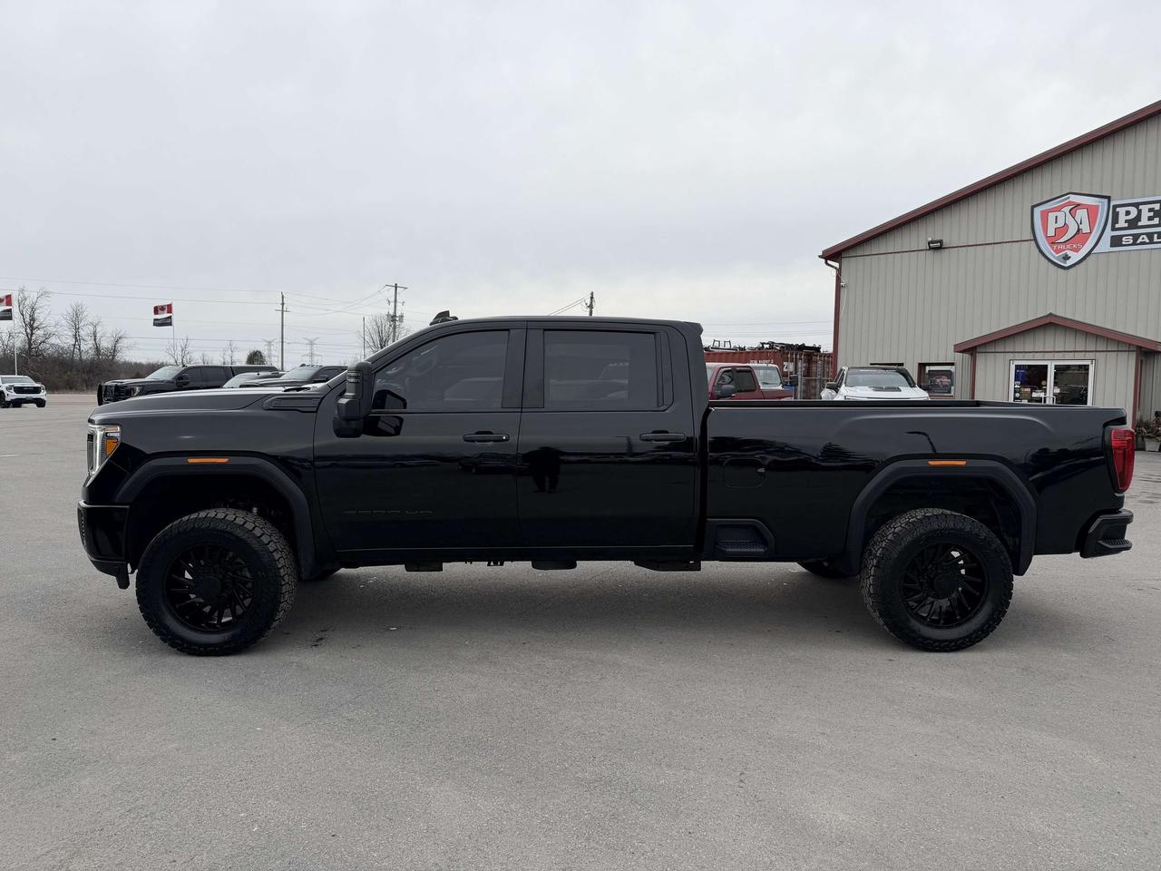 2022 GMC SIERRA 2500HD CREW LONG BOX LEVEL/WHEEL/TIRE PKG!! Photo