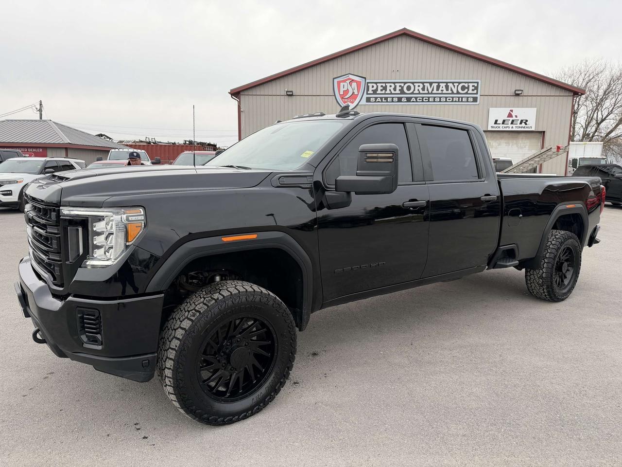 2022 GMC SIERRA 2500HD CREW LONG BOX LEVEL/WHEEL/TIRE PKG!! Photo2