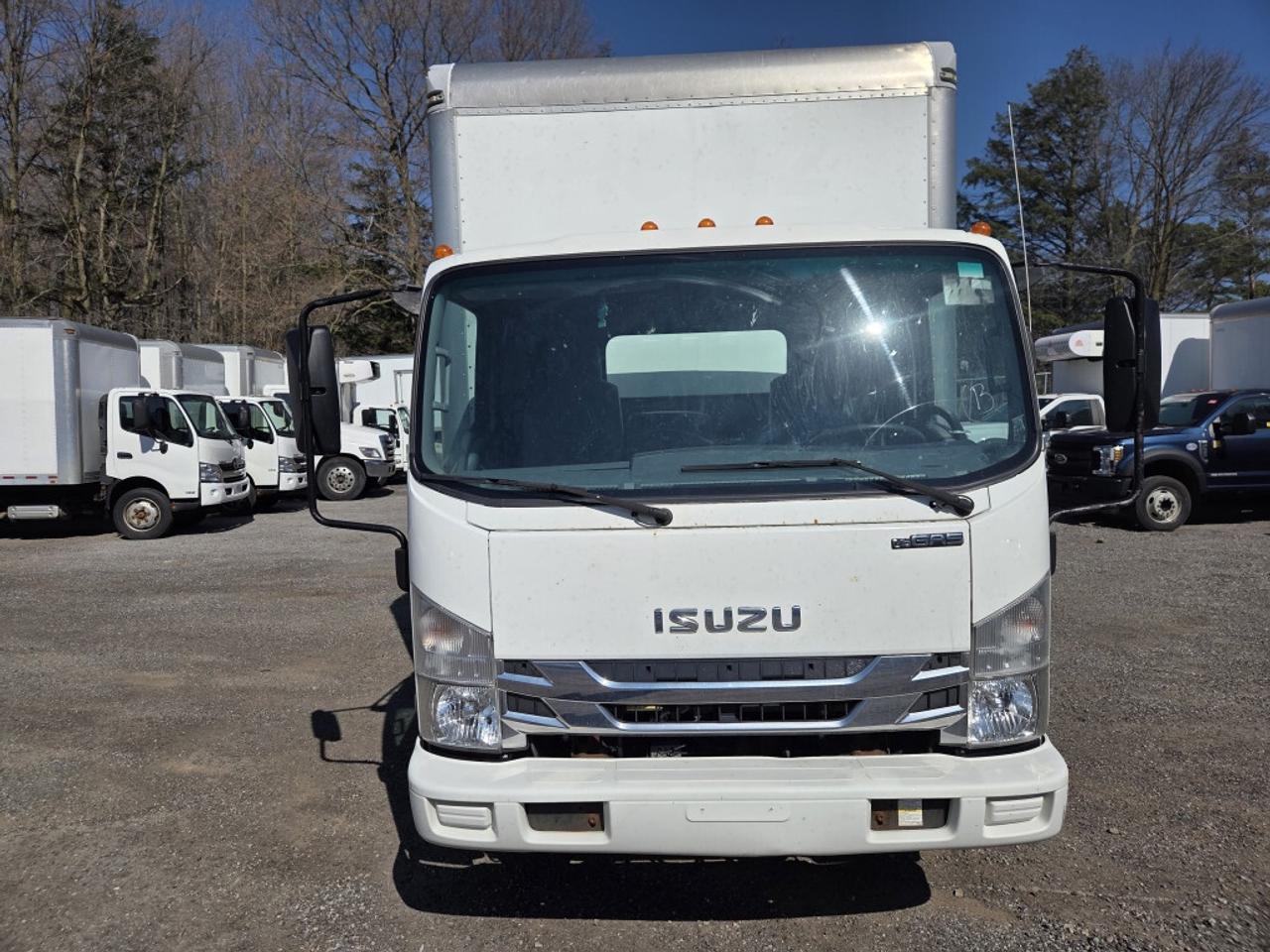 2019 Isuzu NPR NPD HD - 20Ft - V8 Gasoline - Ramp Photo2