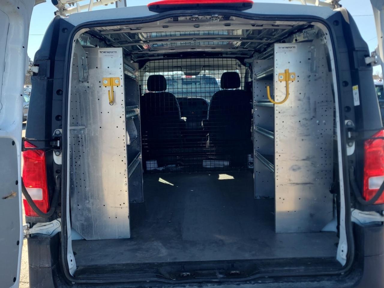 2019 Mercedes-Benz Metris Passenger Van 126WB - Gasoline - Shelves & Roof Rack Photo