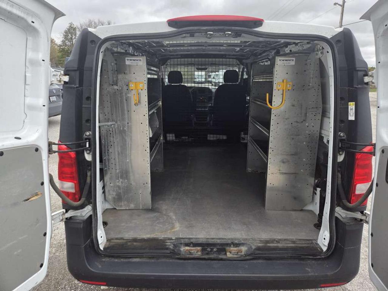 2019 Mercedes-Benz Metris Cargo Van 135WB - Gasoline - Shelves - CCV-507616 - -None Photo