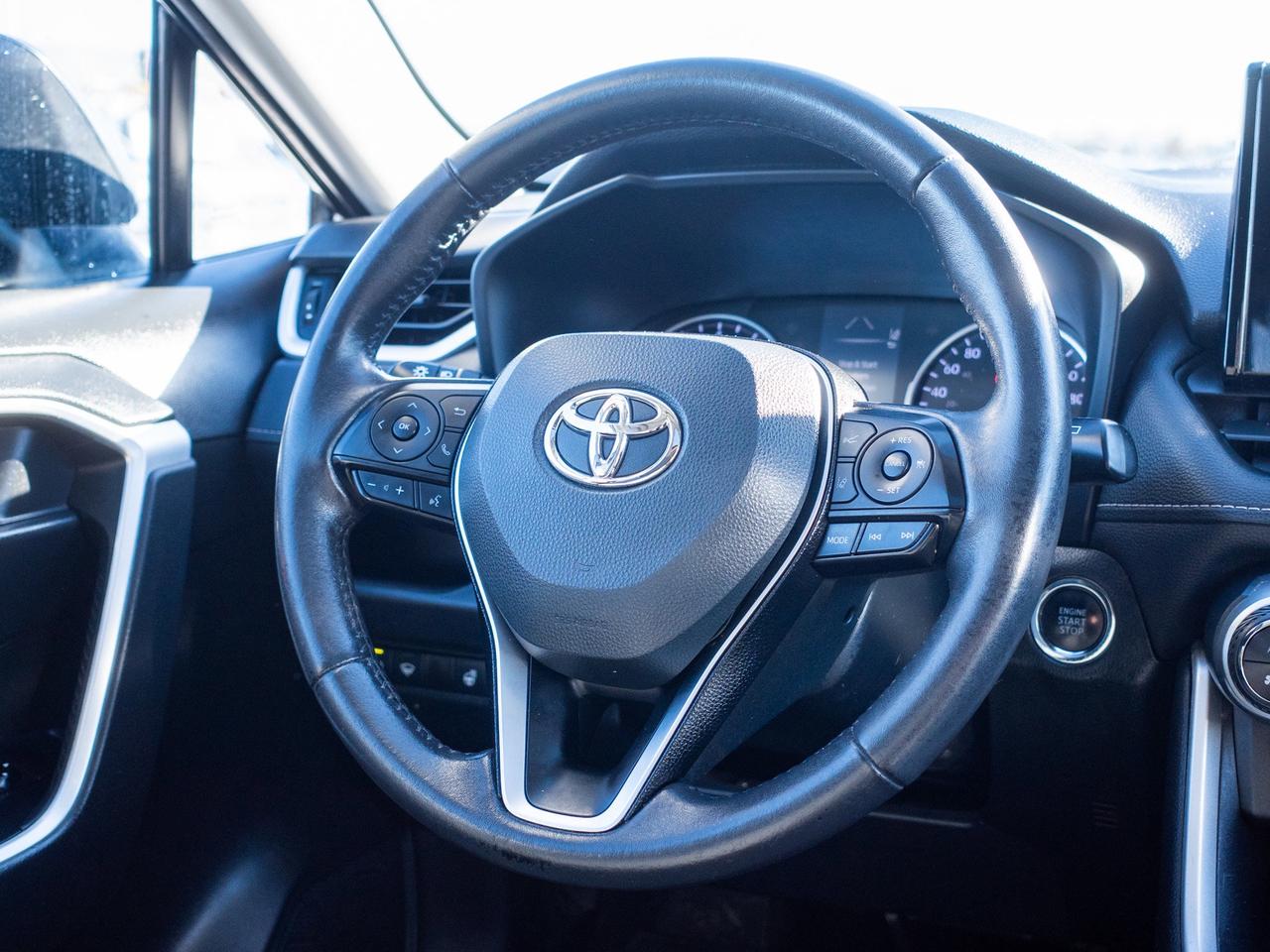 2021 Toyota RAV4 XLE - Power Liftgate   Adaptive Cruise Control Photo