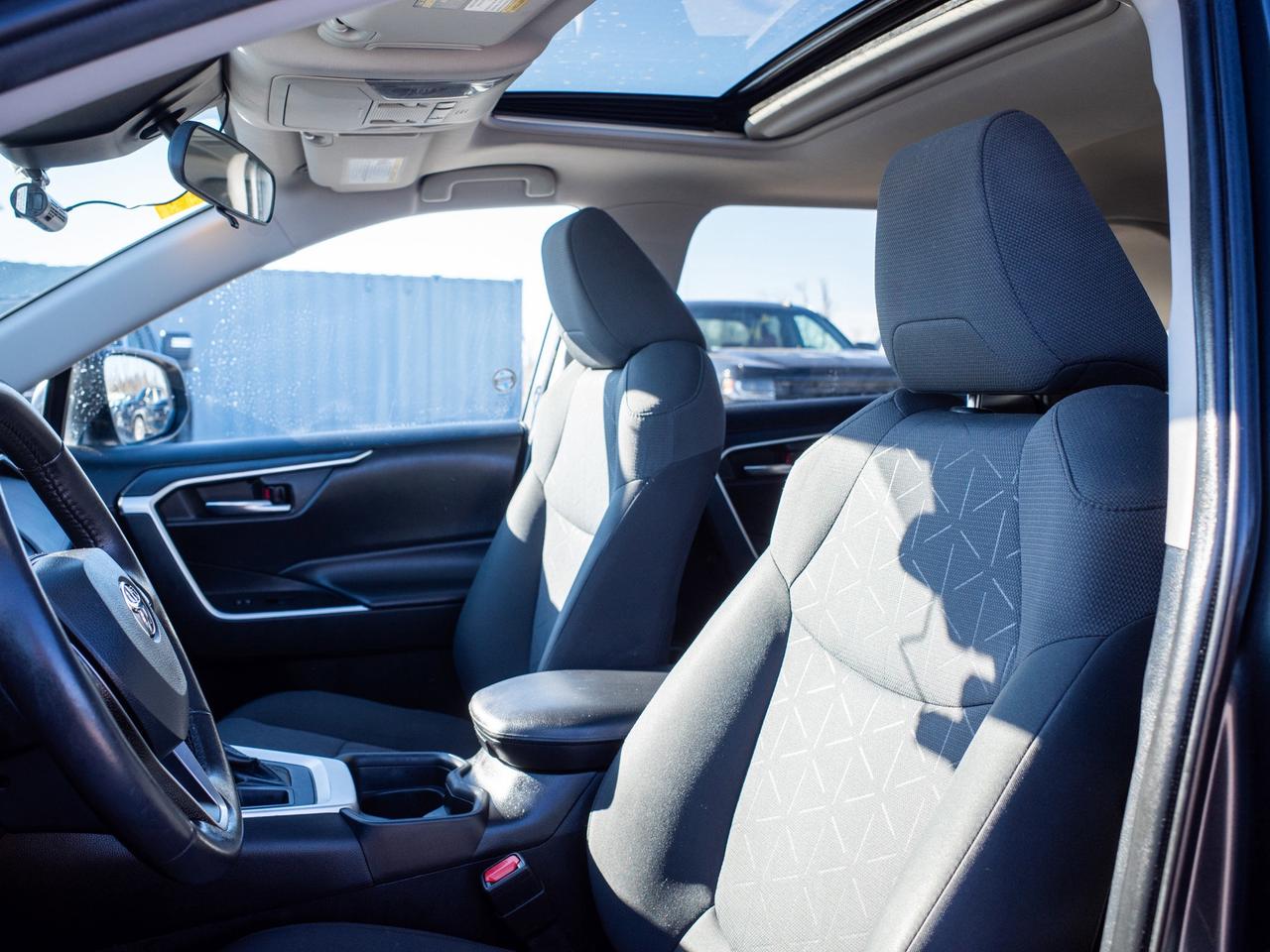 2021 Toyota RAV4 XLE - Power Liftgate   Adaptive Cruise Control Photo