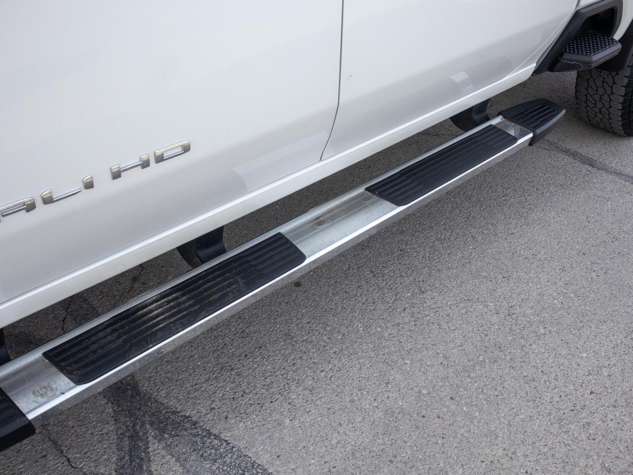 2023 GMC SIERRA 2500HD Denali - Heated Rear Seats   Parking Aid Photo
