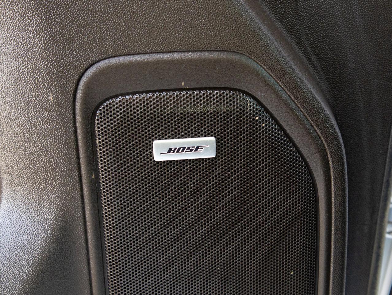 2023 GMC SIERRA 2500HD Denali - Heated Rear Seats   Parking Aid Photo