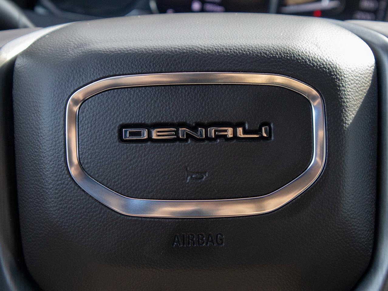 2023 GMC SIERRA 2500HD Denali - Heated Rear Seats   Parking Aid Photo