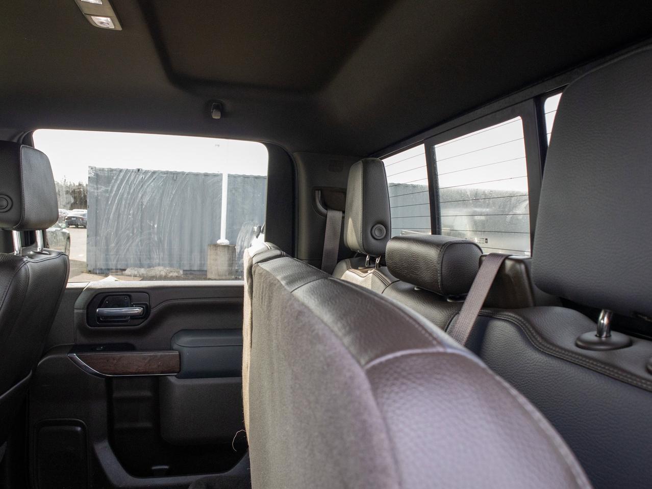 2023 GMC SIERRA 2500HD Denali - Heated Rear Seats   Parking Aid Photo