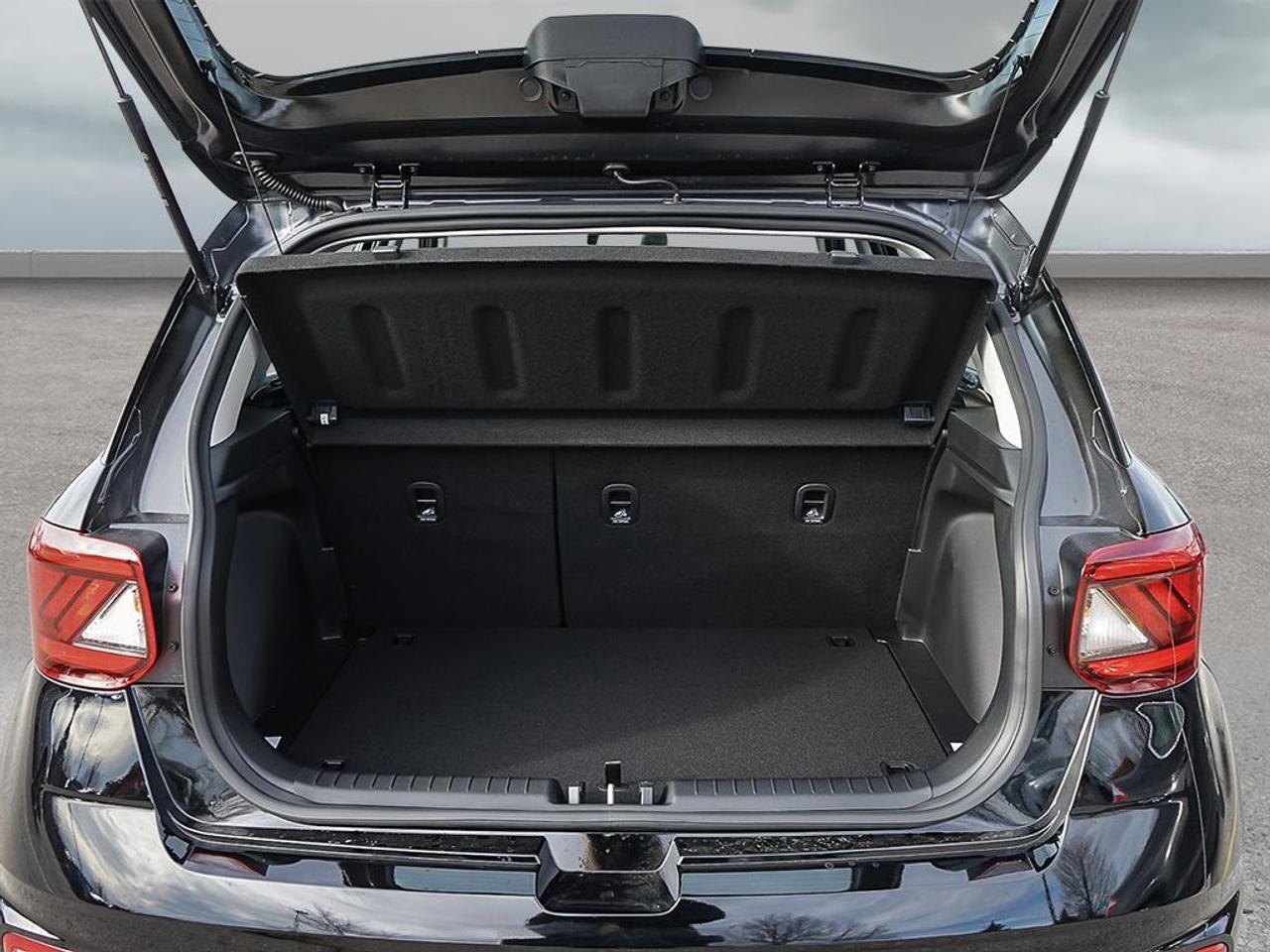 2025 Hyundai Venue Ultimate IVT w-Black Interior Photo