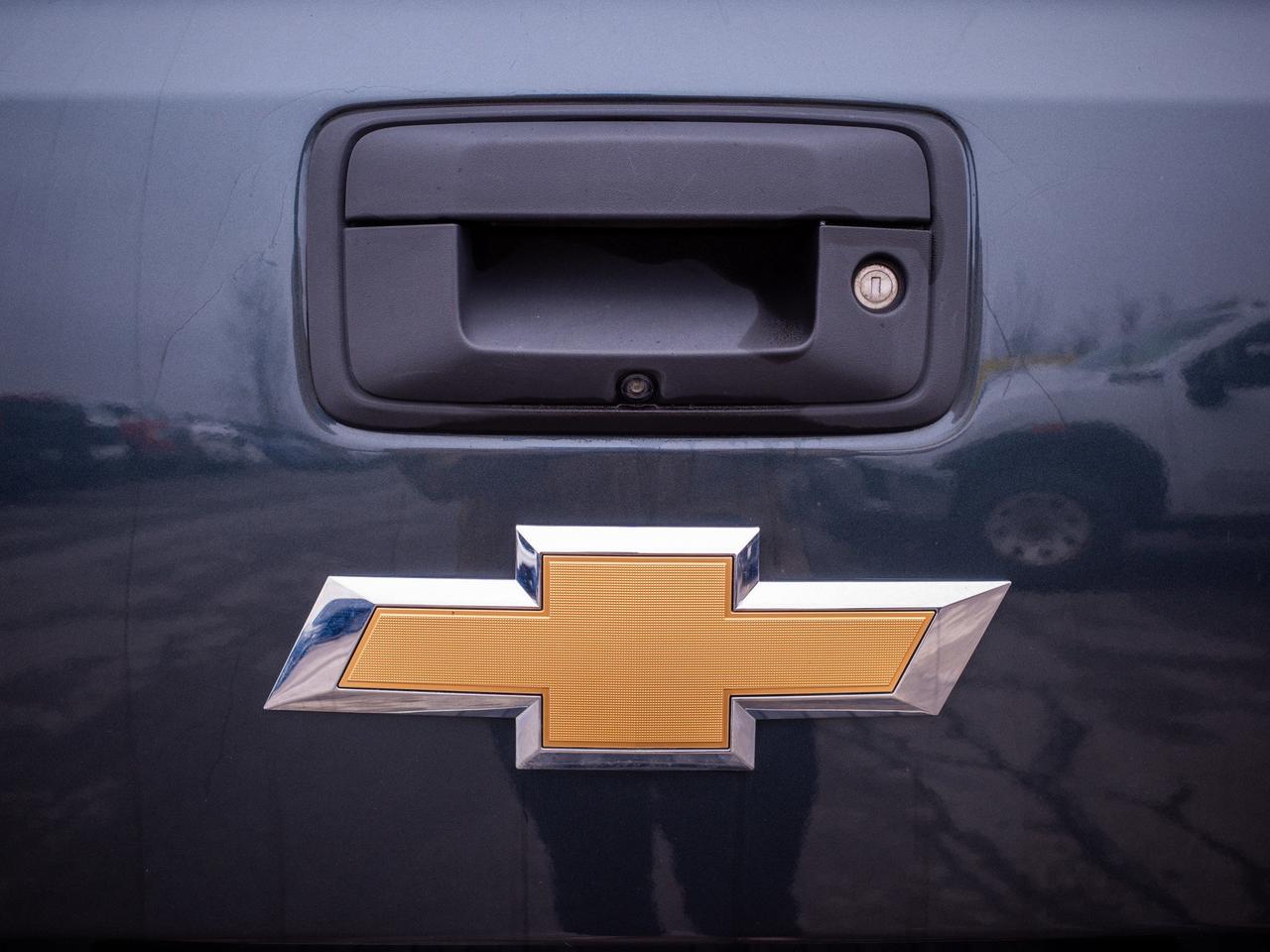 2017 Chevrolet Silverado 1500 LTZ - Power Folding Mirrors   Heated Seats Photo