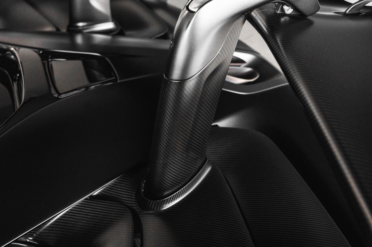 2019 McLaren SENNA 1,250,000 PRICED IN USD Photo