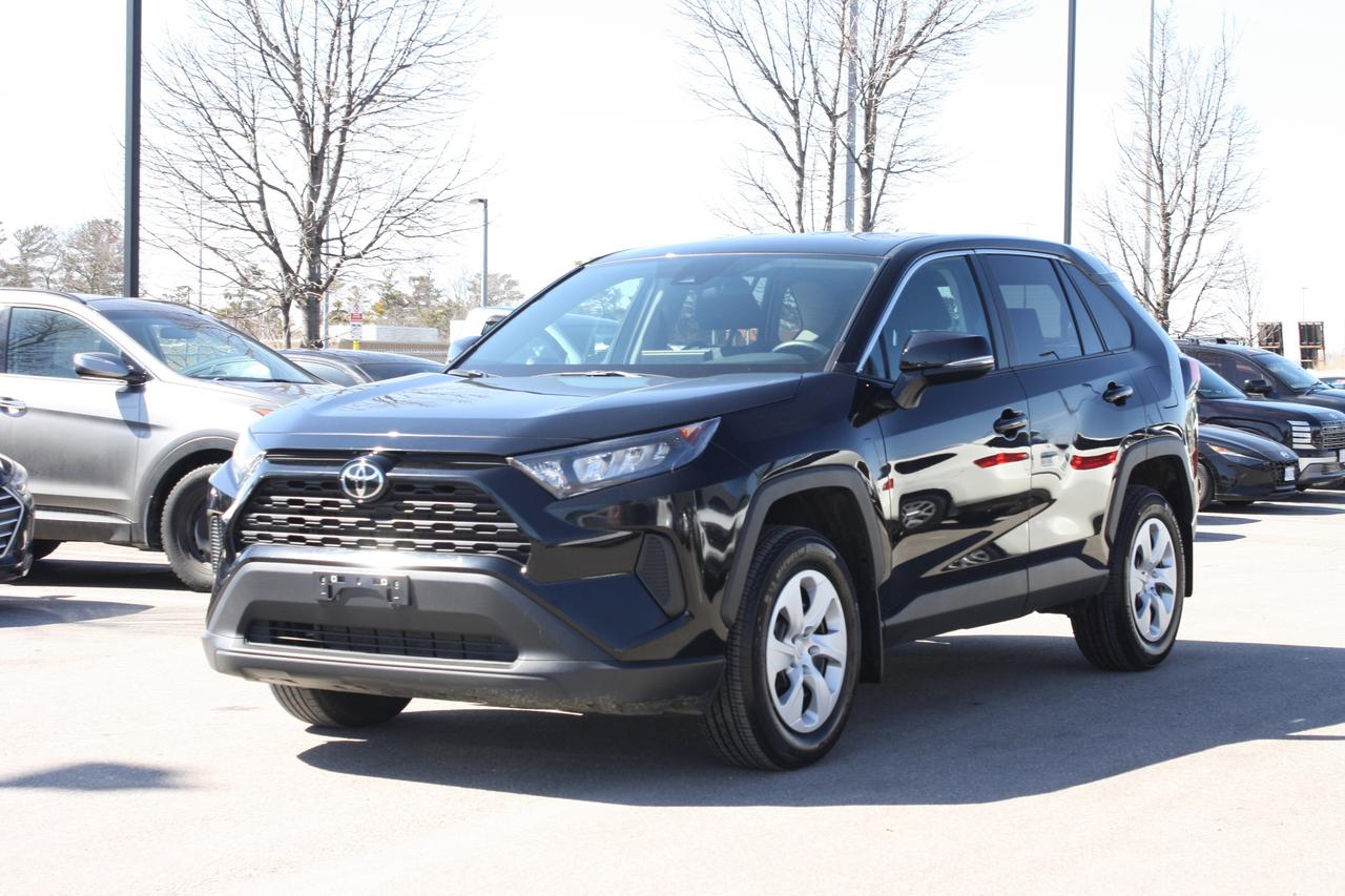 2025 Toyota RAV4 LE AWD Photo