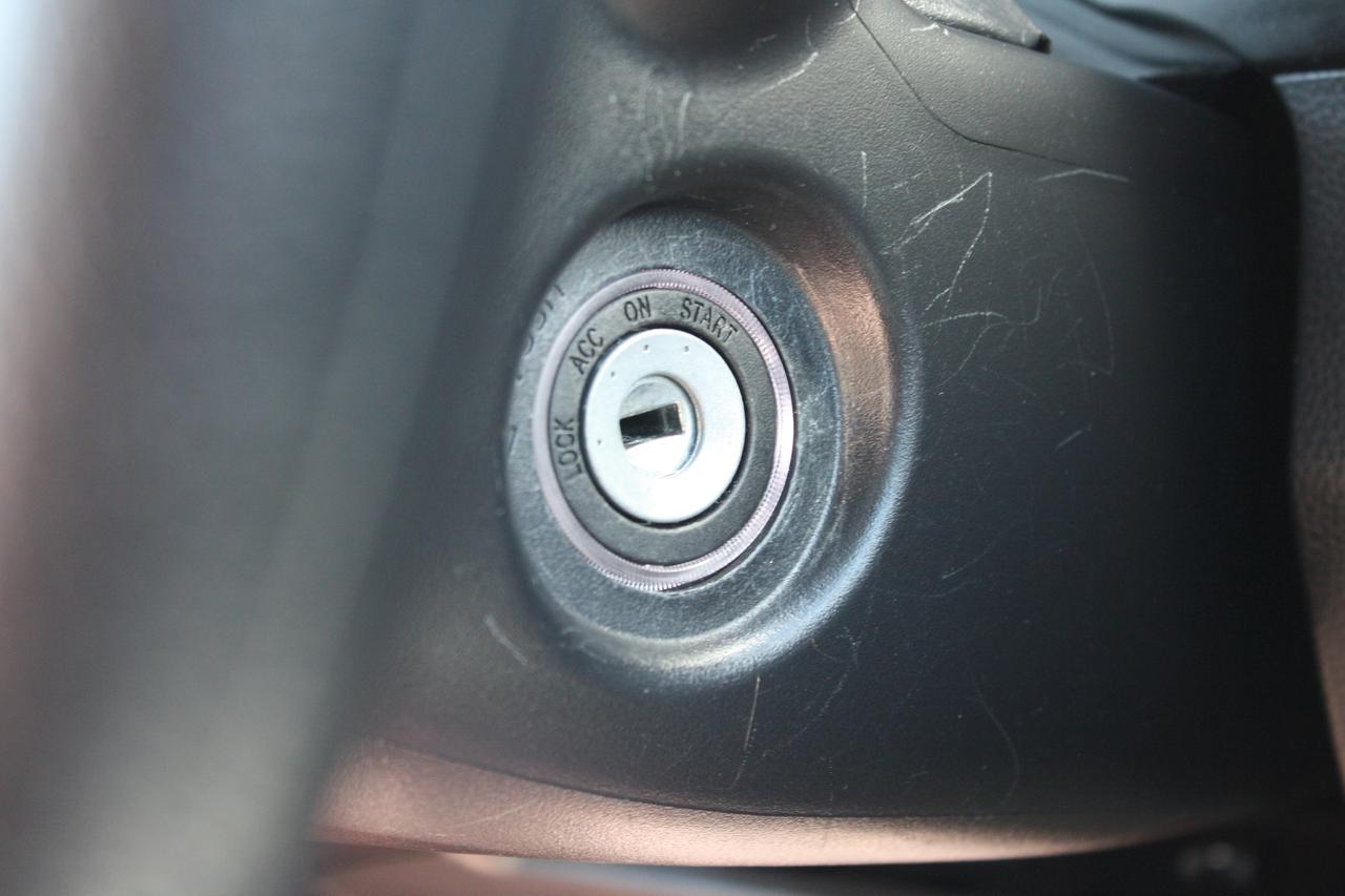 2025 Toyota RAV4 LE AWD Photo