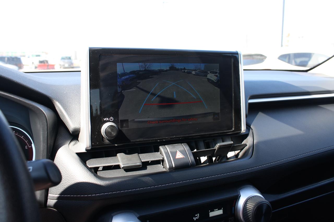 2025 Toyota RAV4 LE AWD Photo