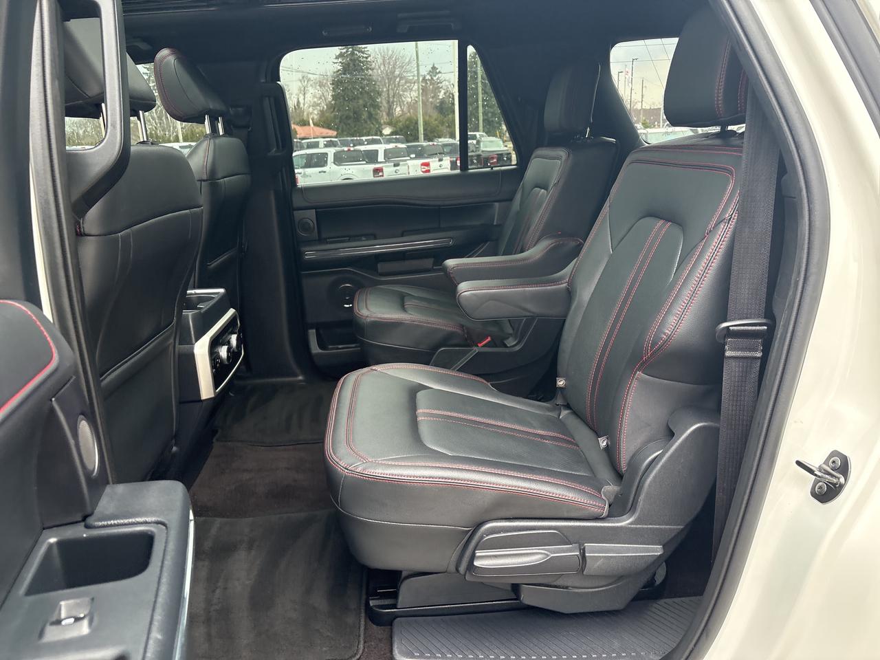 2023 Ford Expedition Limited MAX Photo