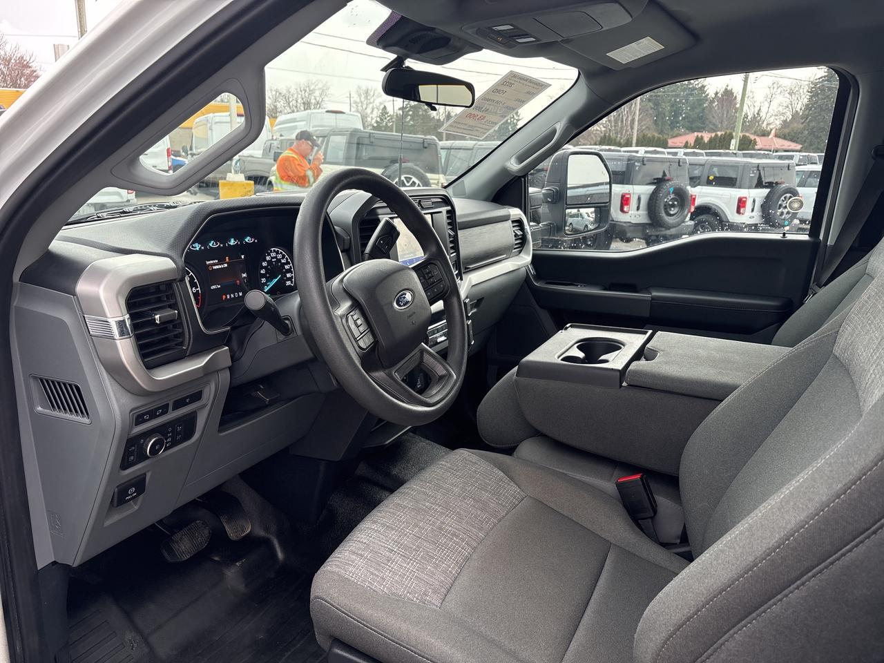 2022 Ford F-150 XLT Photo