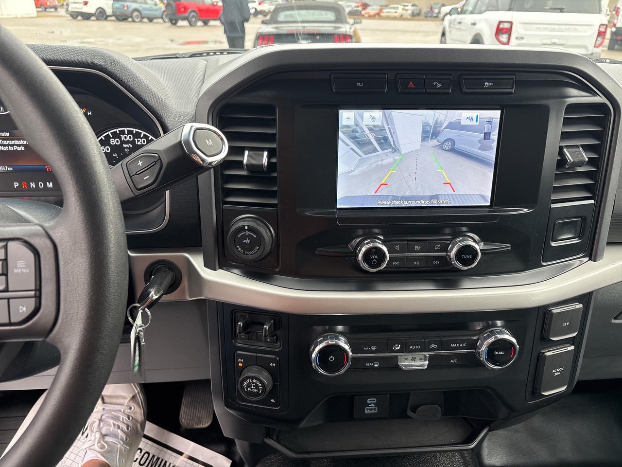 2022 Ford F-150 XLT Photo