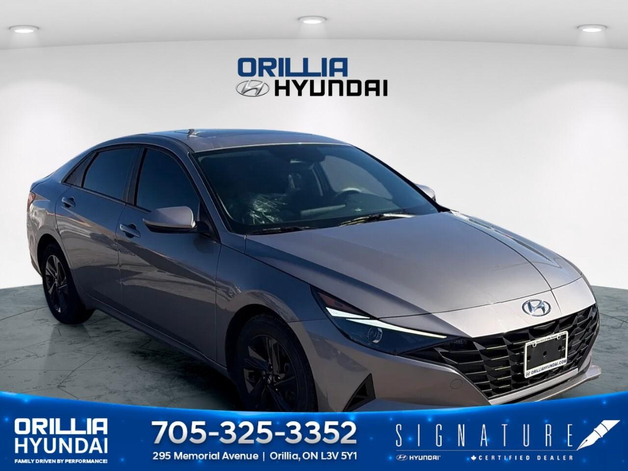 2023 Hyundai Elantra Preferred IVT w/Tech Pkg Photo