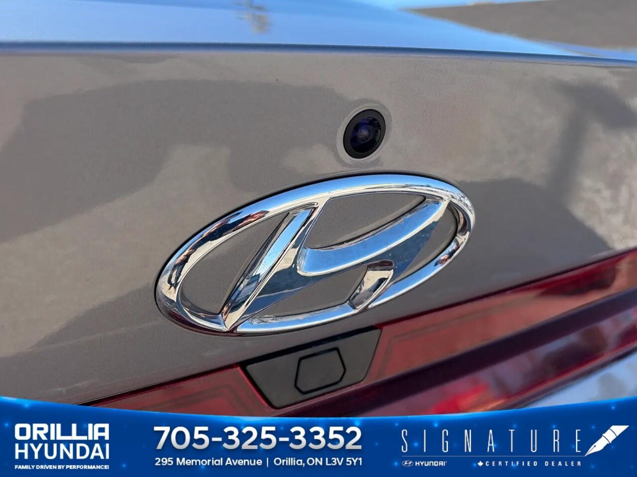 2023 Hyundai Elantra Preferred IVT w/Tech Pkg Photo