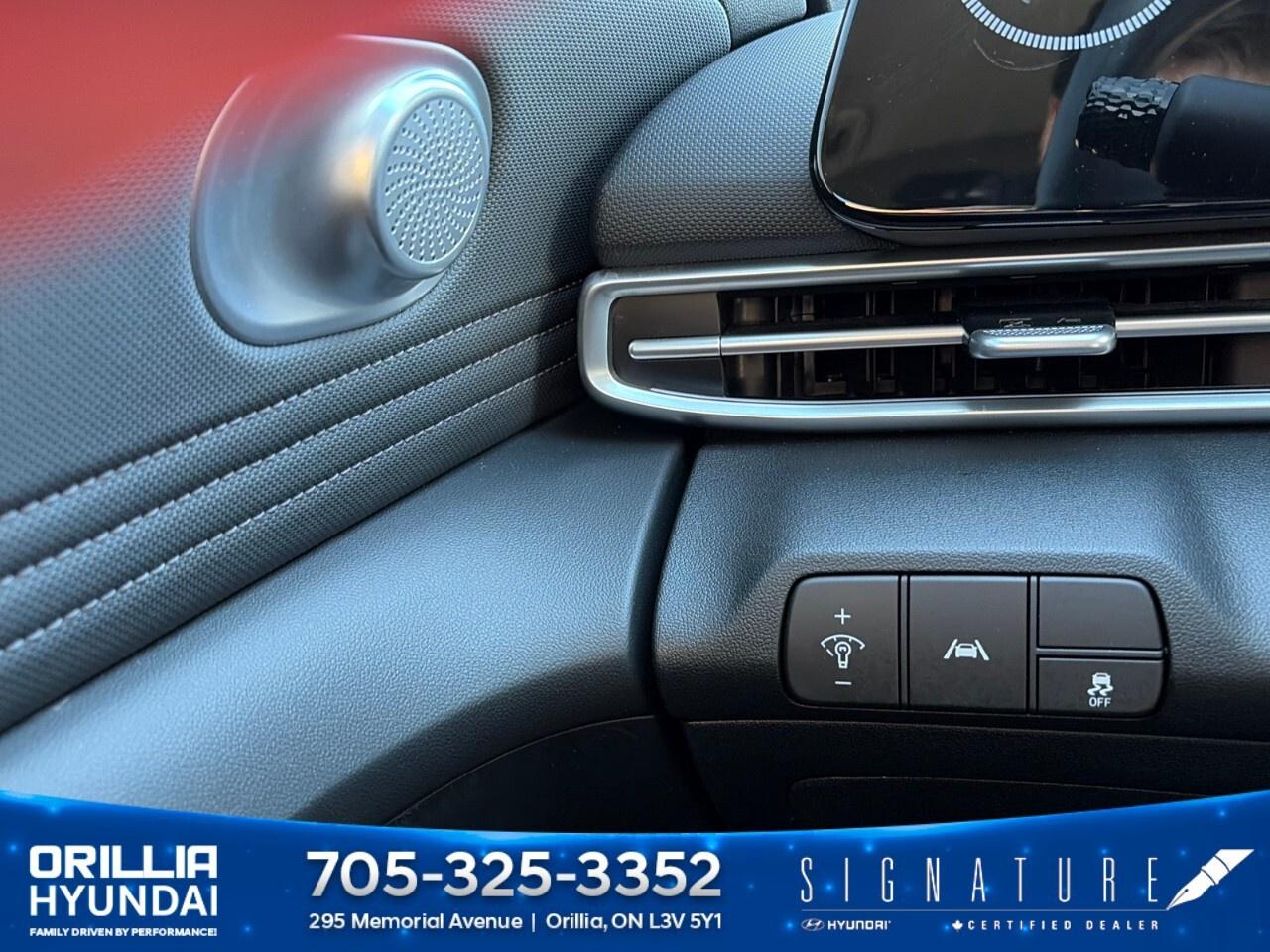 2023 Hyundai Elantra Preferred IVT w/Tech Pkg Photo